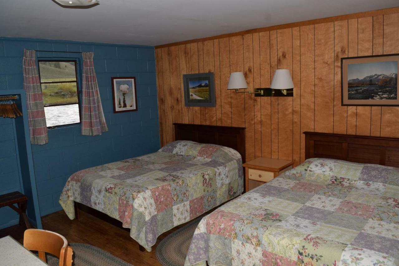 Redwood Cabins Otel Stanley Dış mekan fotoğraf